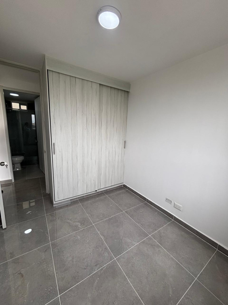 Apartamento En Arriendo - Valle Del Lili, Cali