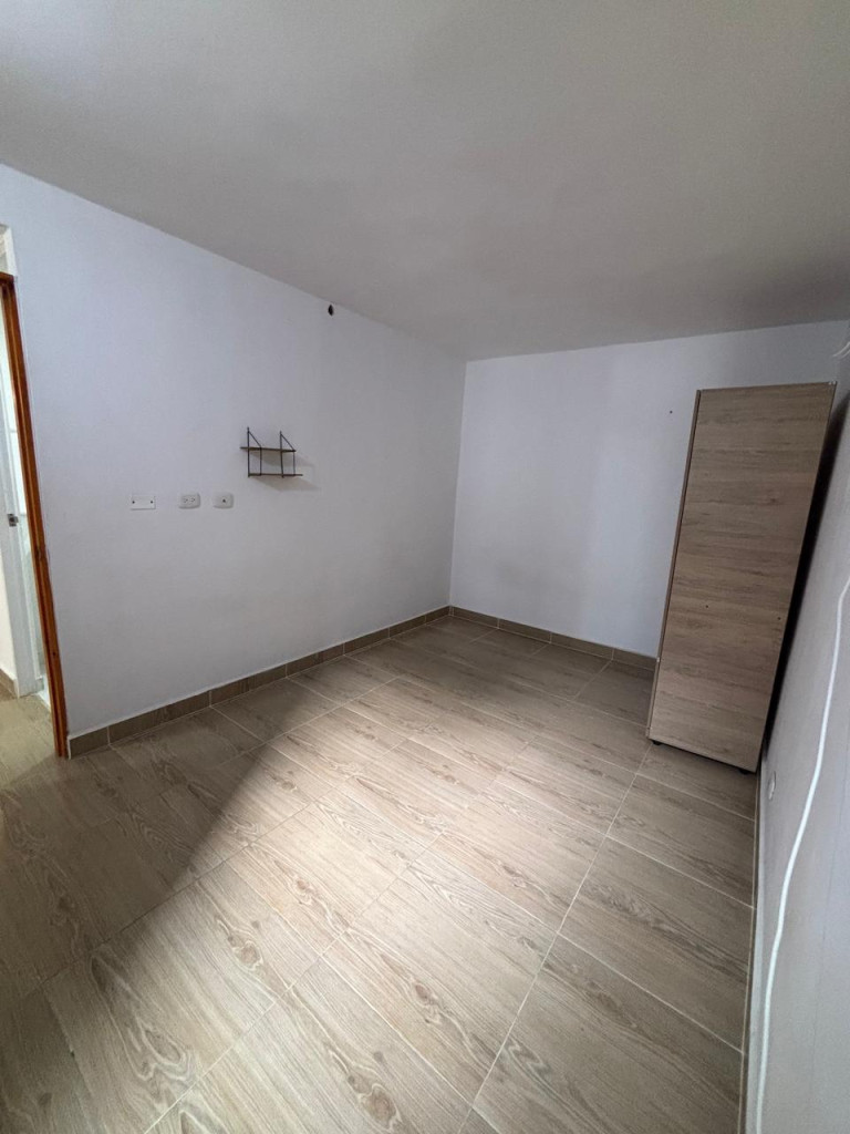 Apartamento En Arriendo - Ciudad Del Valle, Candelaria
