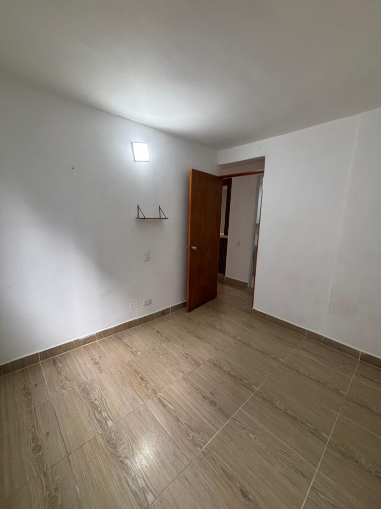 Apartamento En Arriendo - Ciudad Del Valle, Candelaria