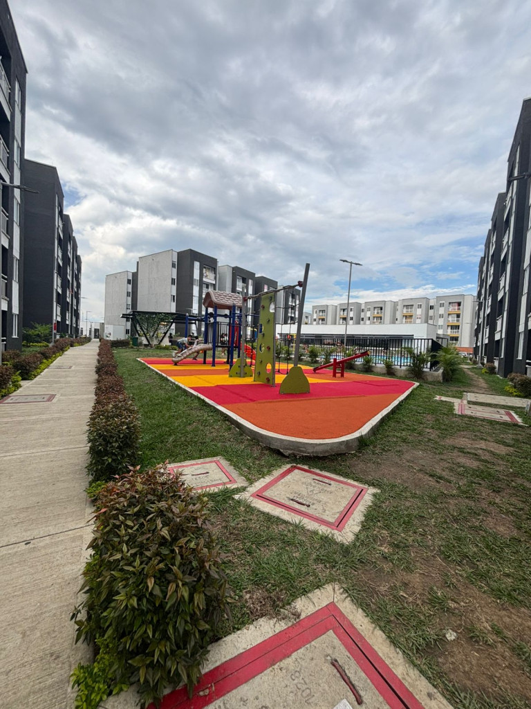 Apartamento En Arriendo - Ciudad Del Valle, Candelaria