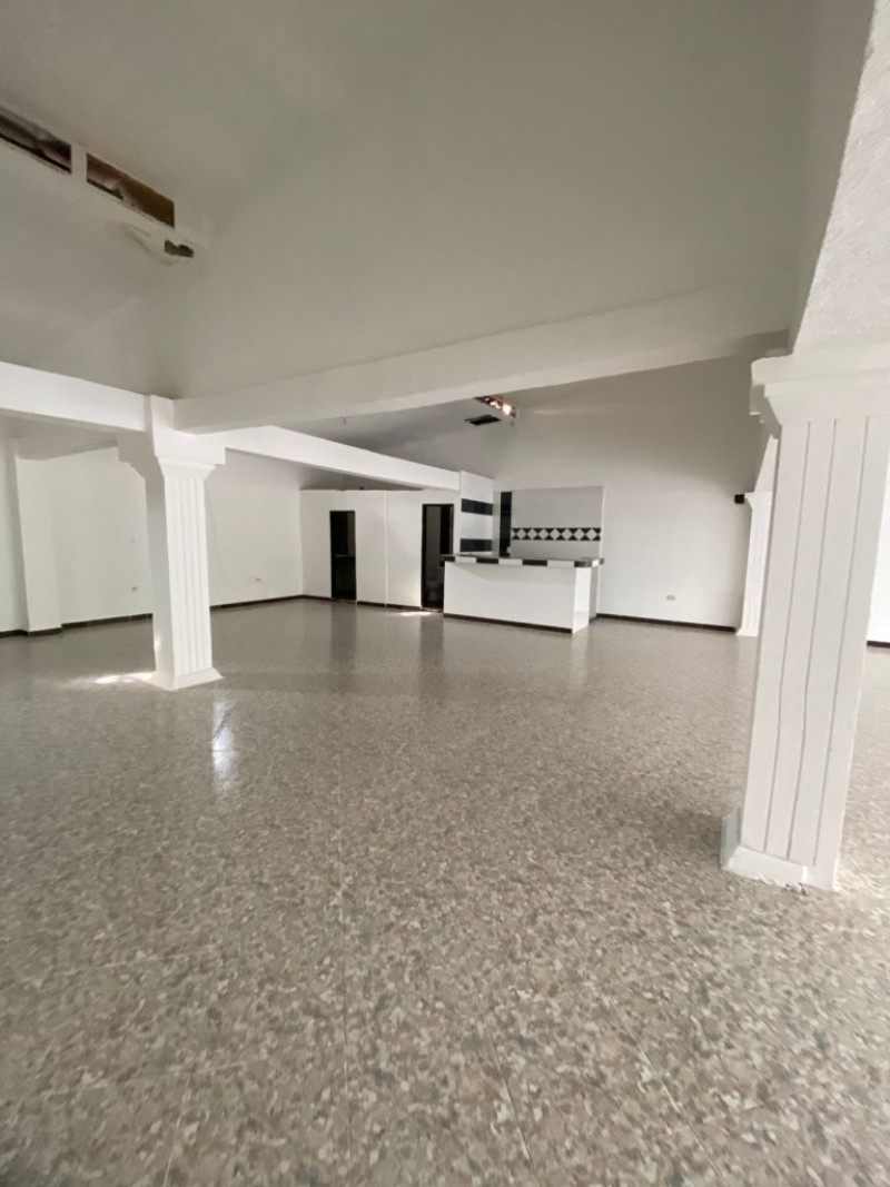 Oficina En Arriendo - Vipasa, Cali