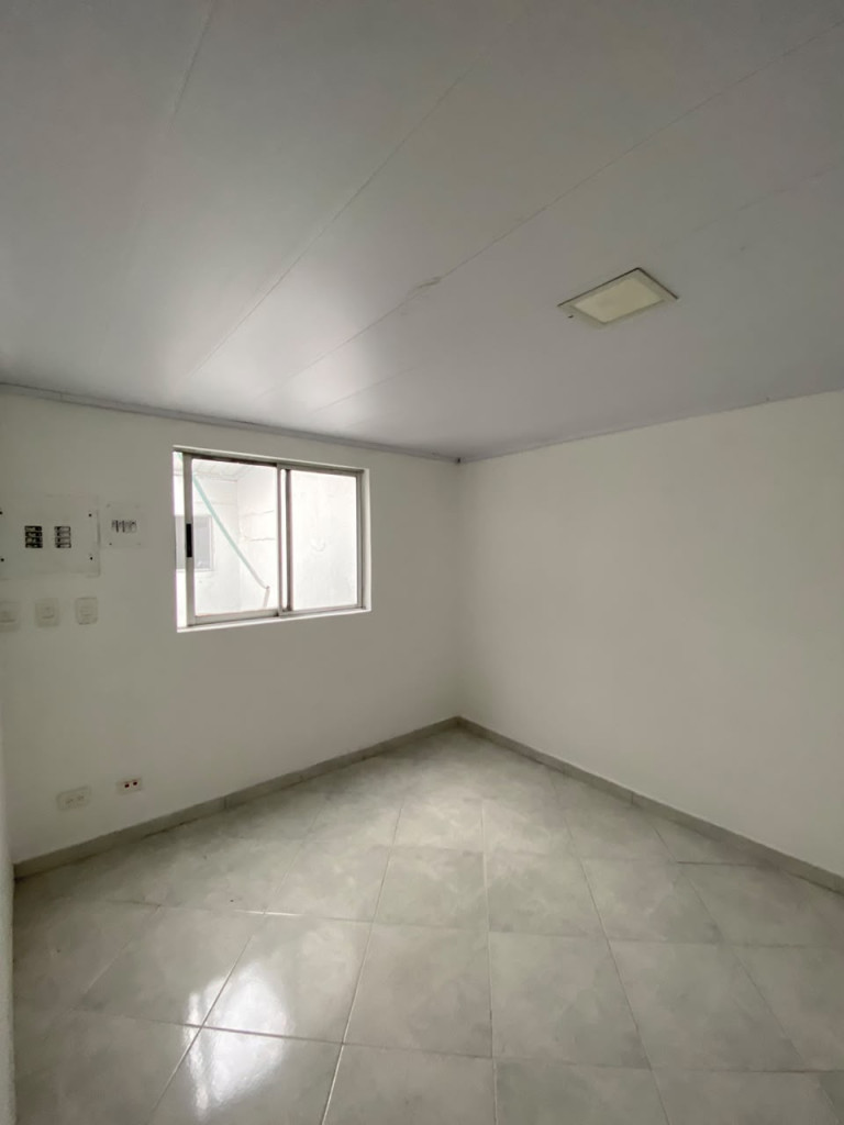 Oficina En Arriendo - Centenario, Cali