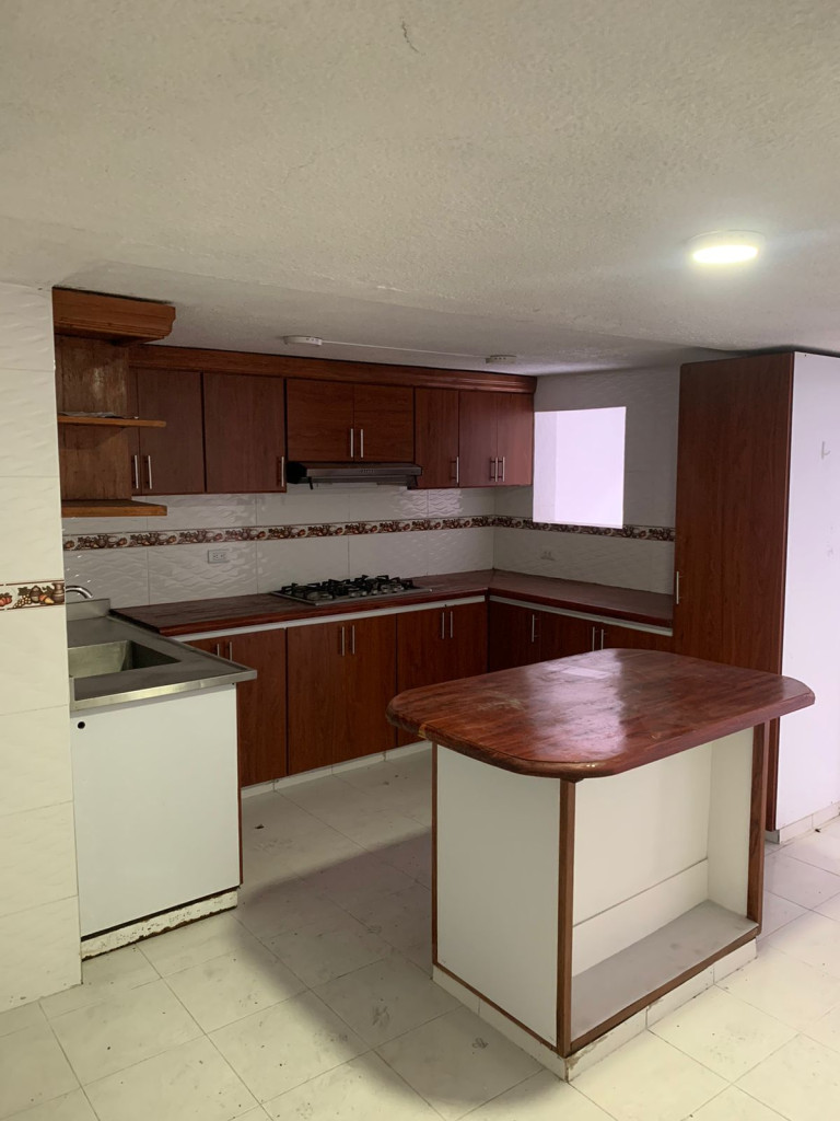 Casa En Arriendo - Prados Del Norte, Cali