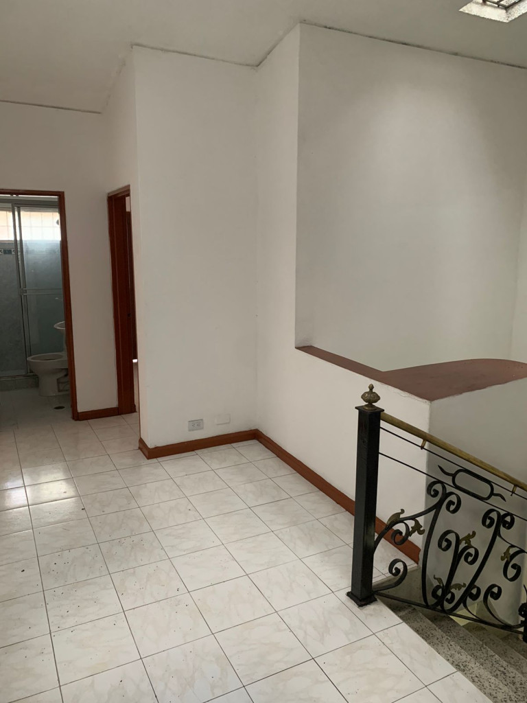 Casa En Arriendo - Prados Del Norte, Cali