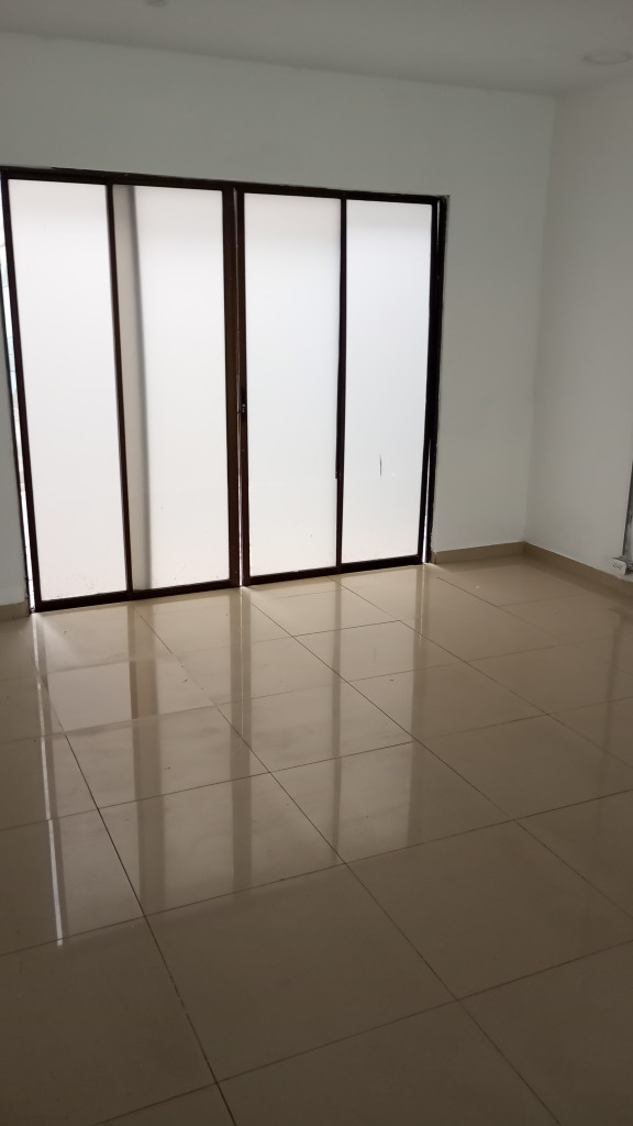 Casas Con Local En Arriendo - Versalles, Cali