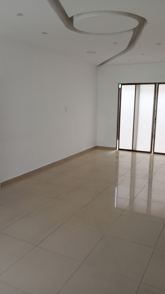 Casas Con Local En Arriendo - Versalles, Cali