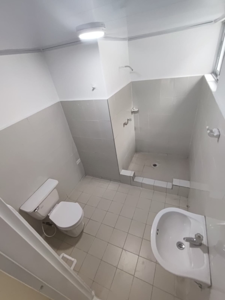 Casas Con Local En Arriendo - Versalles, Cali