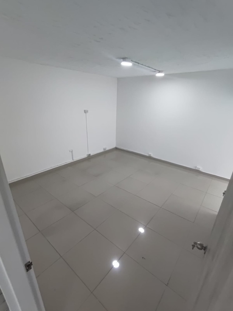 Casas Con Local En Arriendo - Versalles, Cali