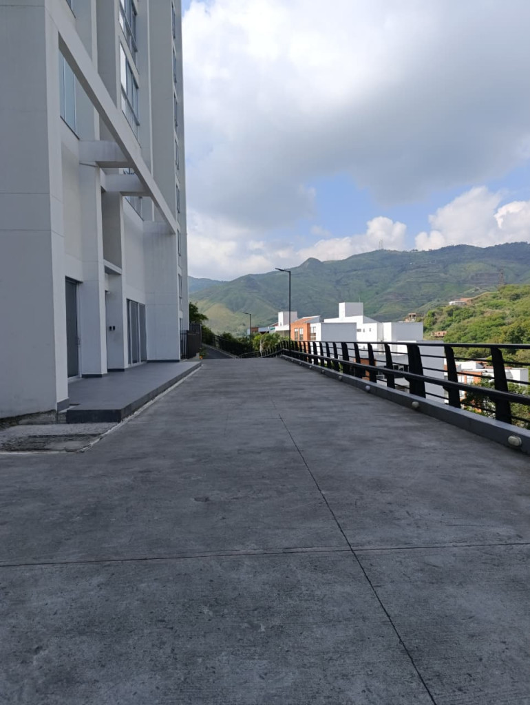 Apartamento En Arriendo/Venta - Altos De Menga, Cali