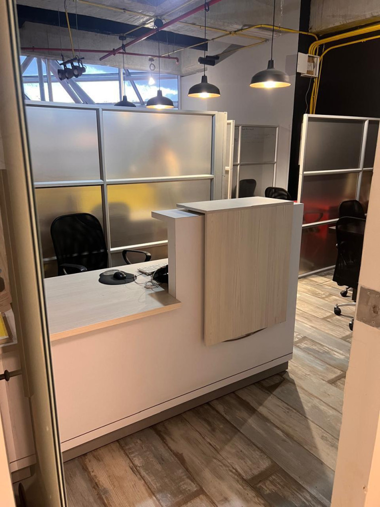 Oficina en venta en Centro Comercial Santa Fe, Bogotá, 57 m² · foto 4 de 18