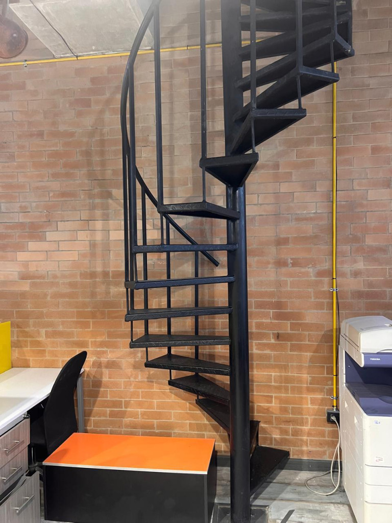Oficina en venta en Centro Comercial Santa Fe, Bogotá, 57 m² · foto 6 de 18