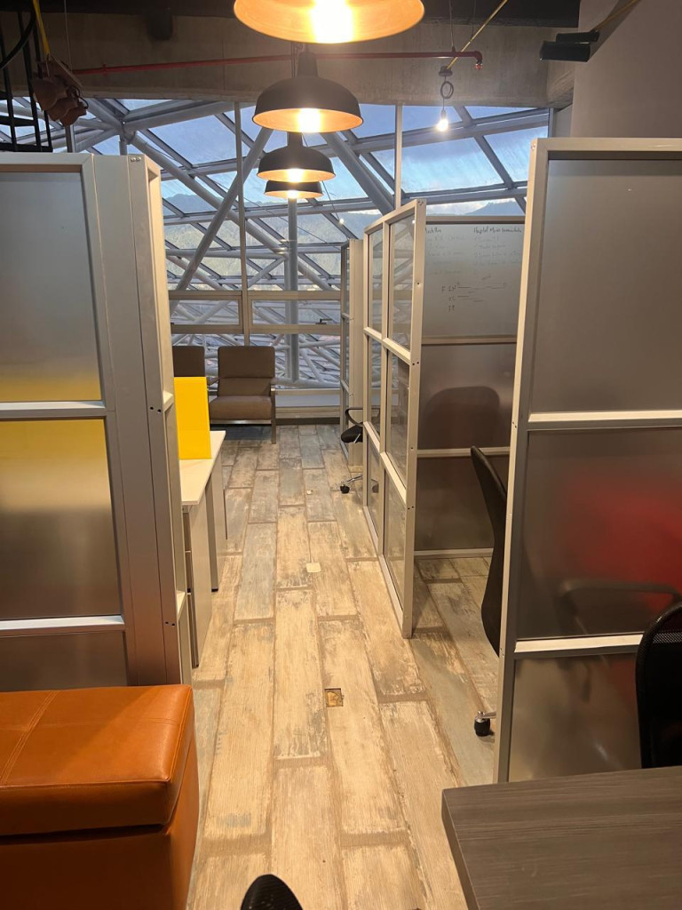 Oficina en venta en Centro Comercial Santa Fe, Bogotá, 57 m² · foto 7 de 18