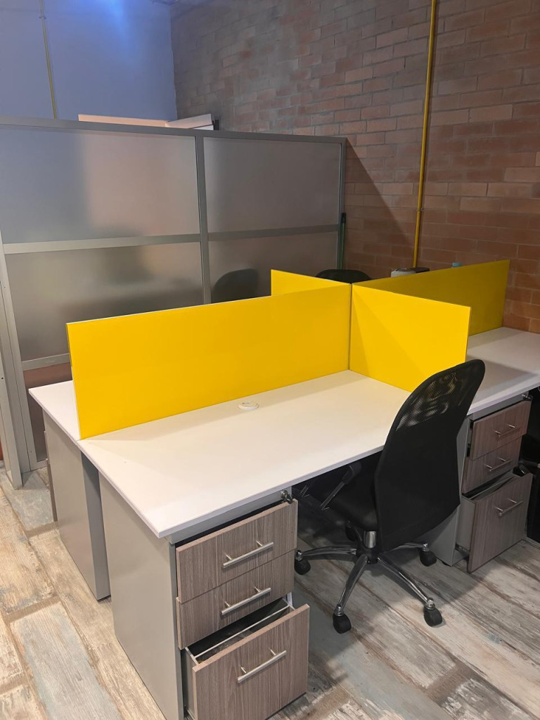 Oficina en venta en Centro Comercial Santa Fe, Bogotá, 57 m² · foto 8 de 18