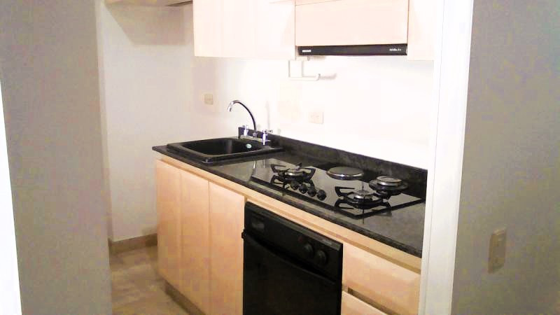 Apartamento en venta en Santa Barbara, Bogotá · foto 6 de 13