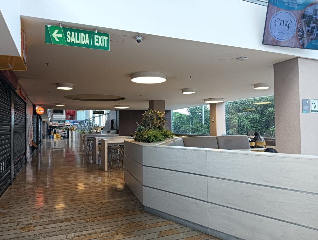 Local en venta en Metrópolis, Bogotá, 10 m² · foto 6 de 7
