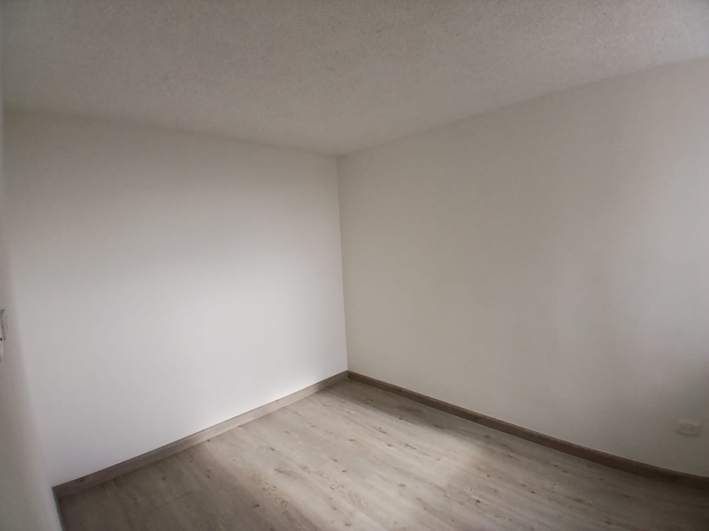 Apartamento en venta en Ismael Perdomo, Bogotá · foto 11 de 21