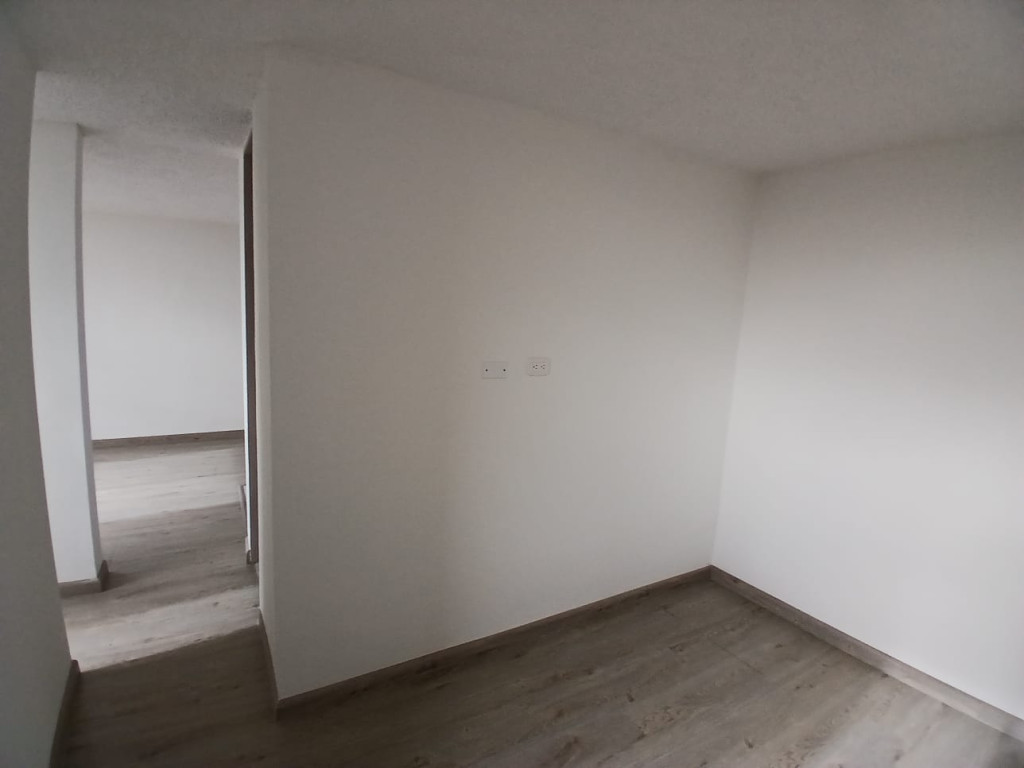 Apartamento en venta en Ismael Perdomo, Bogotá · foto 13 de 21