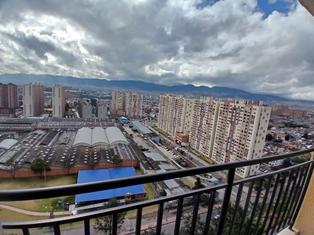 Apartamento en venta en Ismael Perdomo, Bogotá · foto 16 de 21