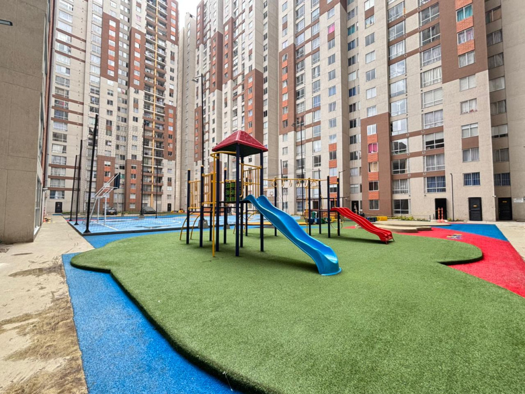 Apartamento en venta en Ismael Perdomo, Bogotá · foto 19 de 21