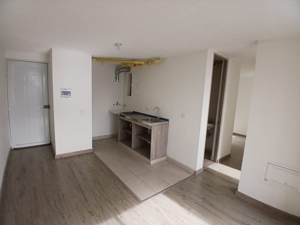 Apartamento en venta en Ismael Perdomo, Bogotá · foto 3 de 21