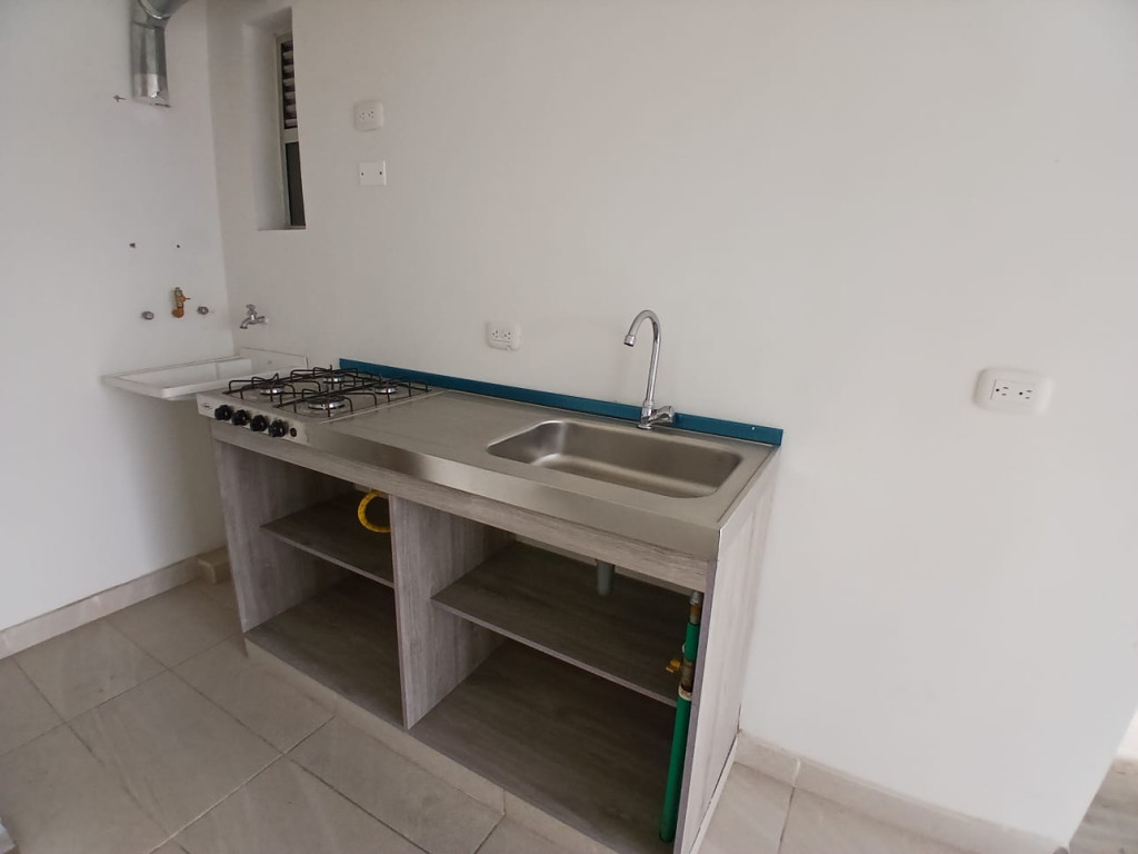Apartamento en venta en Ismael Perdomo, Bogotá · foto 6 de 21
