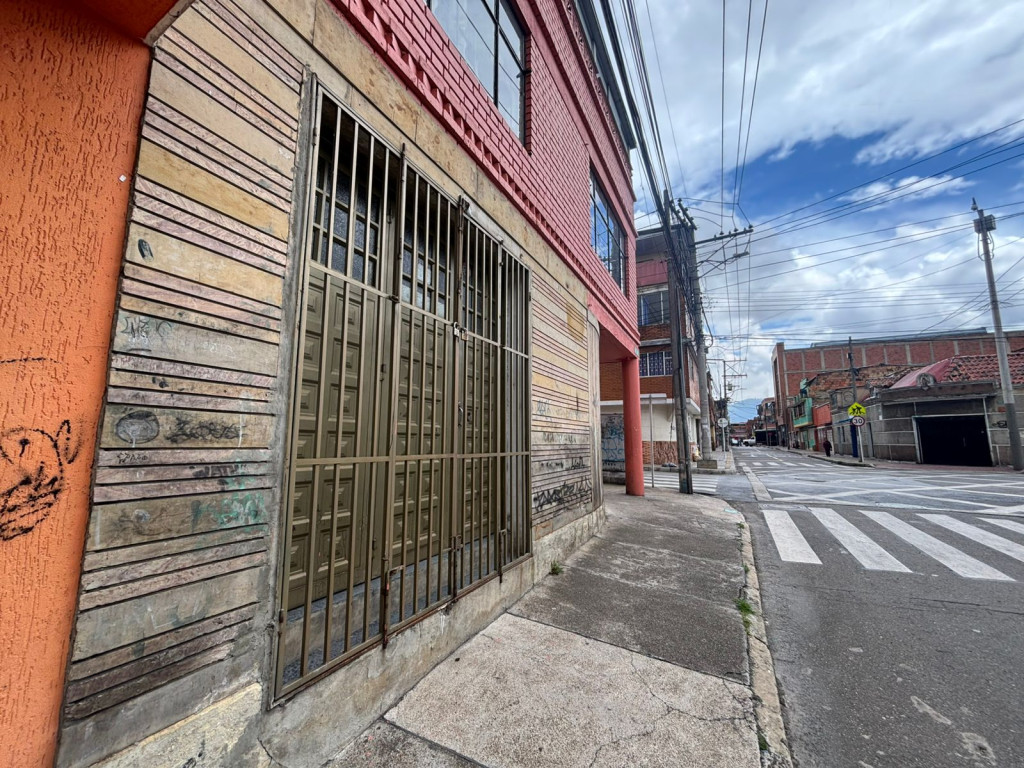 Bodega en arriendo en Santander Sur, Bogotá, 18 m² · foto 4 de 21