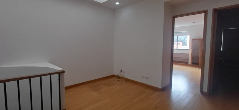 Apartamento en venta en Bella Suiza, Bogotá · foto 10 de 19
