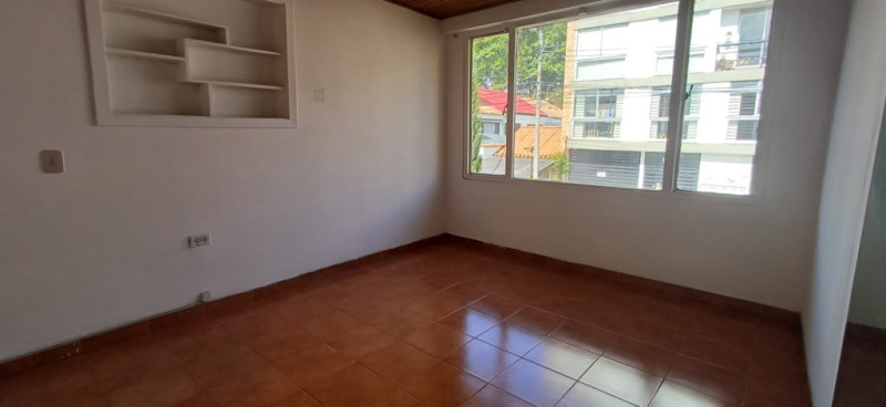 Casa en venta en Quinta Paredes, Bogotá · foto 8 de 21