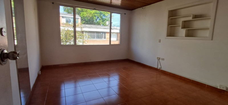 Casa en venta en Quinta Paredes, Bogotá · foto 15 de 21