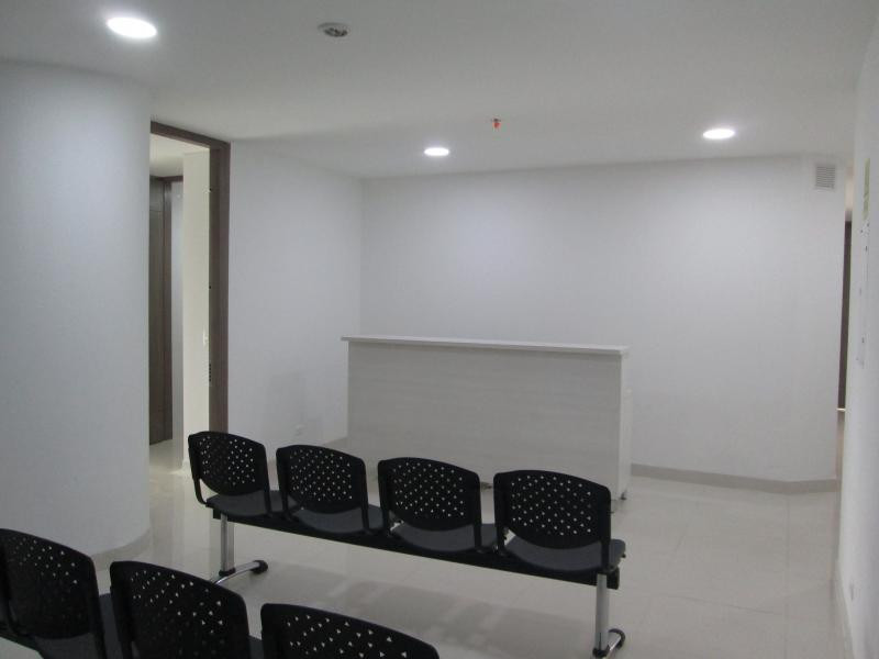Consultorio en arriendo en Bella Suiza, Bogotá, 30 m² · foto 5 de 11