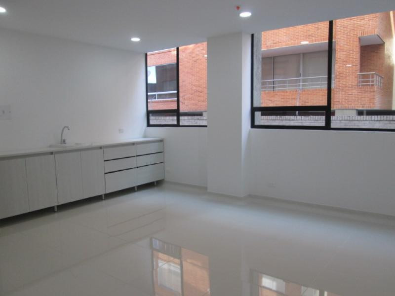 Consultorio en arriendo en Bella Suiza, Bogotá, 30 m² · foto 6 de 11