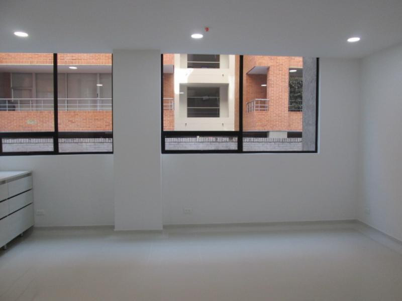 Consultorio en arriendo en Bella Suiza, Bogotá, 30 m² · foto 7 de 11