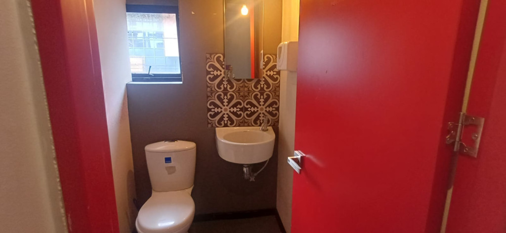 Oficina en arriendo en San José De Spring, Bogotá, 42 m² · foto 8 de 9