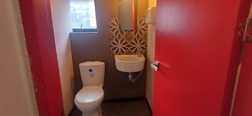Oficina en arriendo en San José De Spring, Bogotá, 42 m² · foto 9 de 9