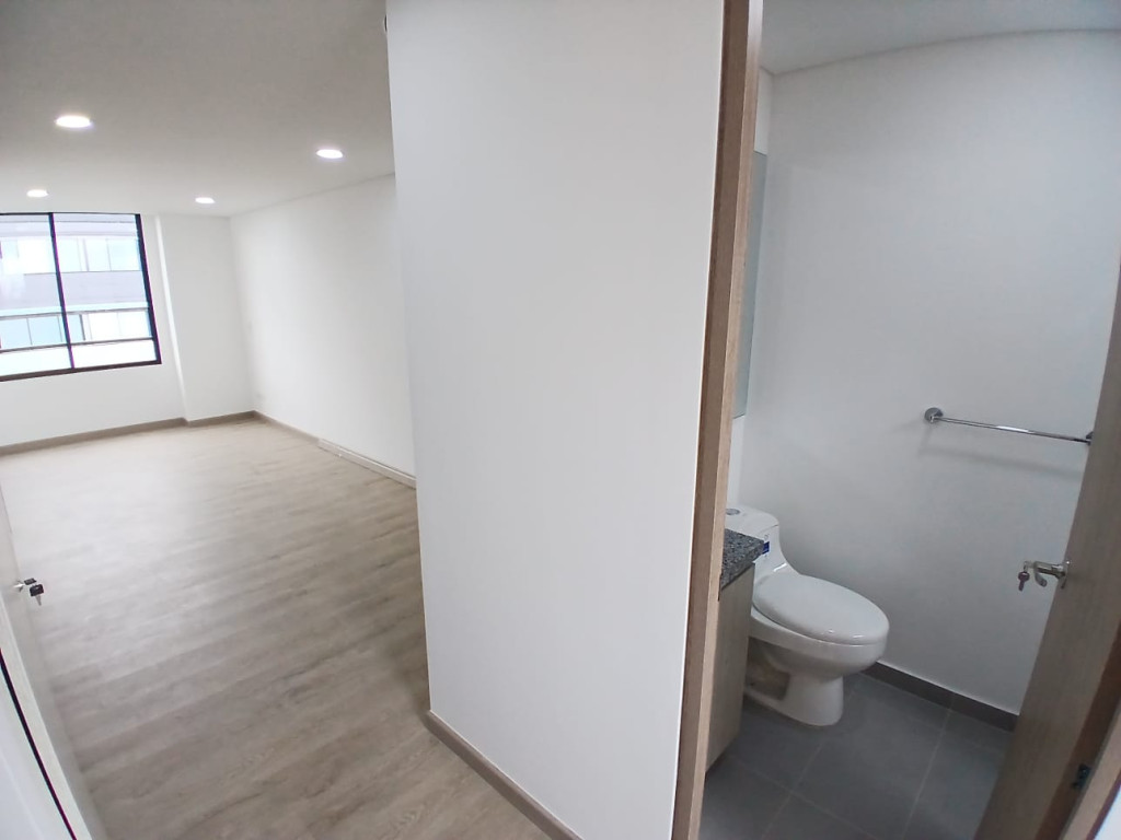 Apartamento en venta en La Castellana, Bogotá · foto 8 de 23