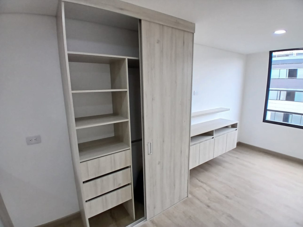 Apartamento en venta en La Castellana, Bogotá · foto 9 de 23