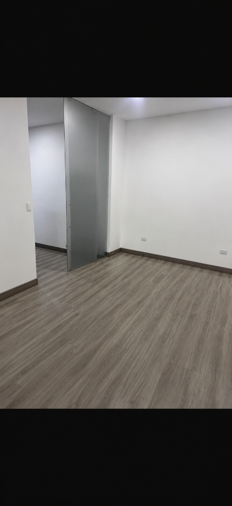 Oficina en arriendo en Santafé, Bogotá, 54 m² · foto 5 de 8