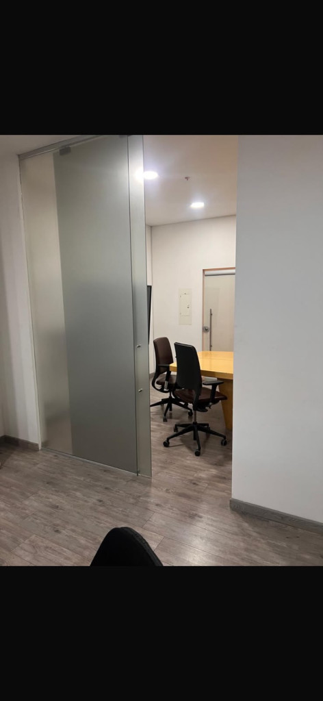 Oficina en arriendo en Santafé, Bogotá, 54 m² · foto 6 de 8