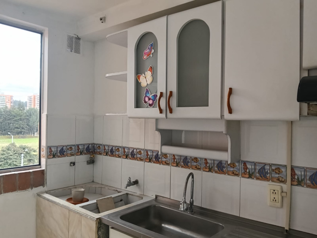 Apartamento en venta en Britalia, Bogotá · foto 6 de 16