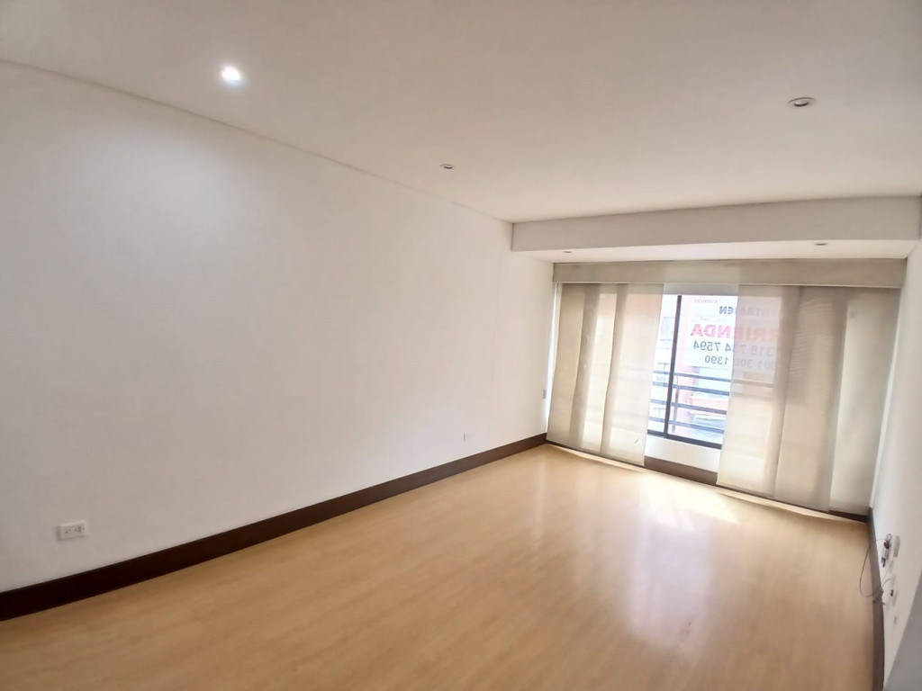 Apartamento de 1 alcoba en arriendo en Centro Internacional, Bogotá, 54 m² · foto 4 de 20