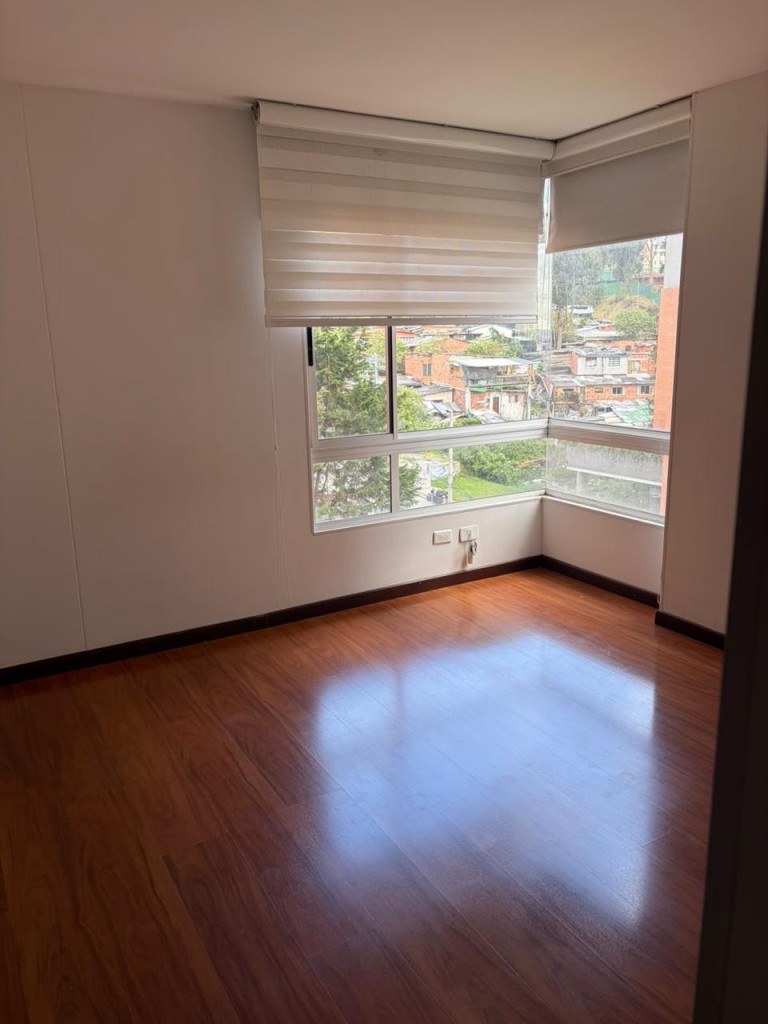 Apartamento de 3 alcobas en arriendo en Chapinero Alto, Bogotá, 104 m² · foto 14 de 24
