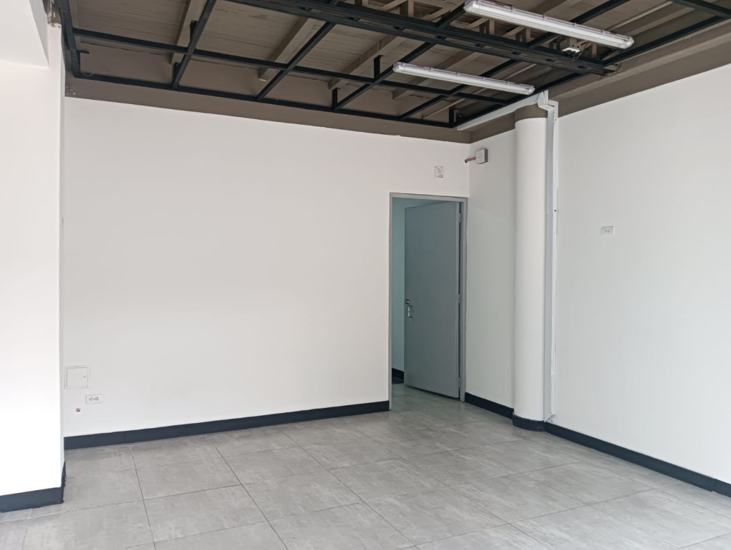 Local en arriendo en Spring, Bogotá, 90 m² · foto 2 de 12