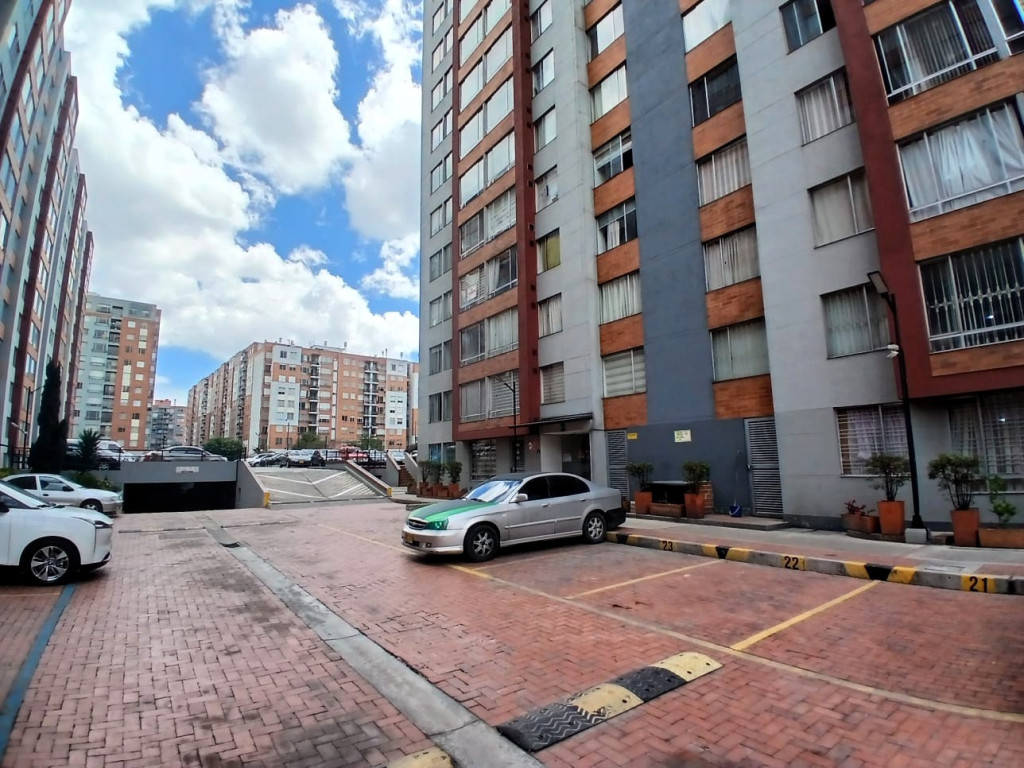 Apartamento en venta en El Castillo, Bogotá · foto 21 de 22