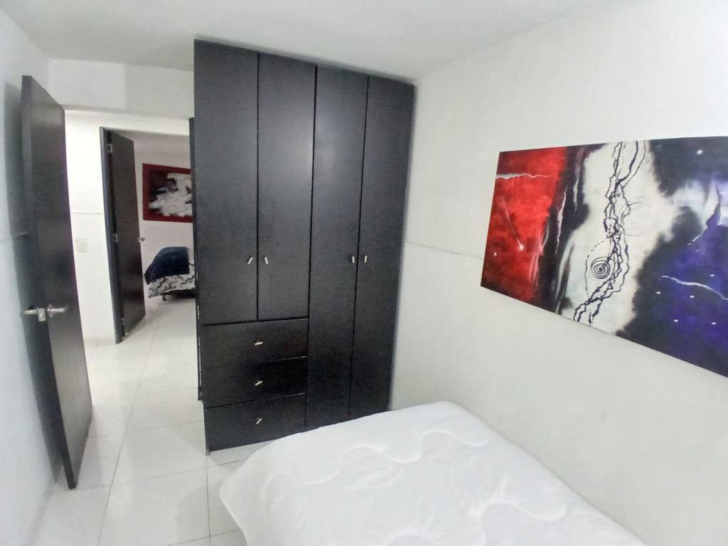 Apartamento de 3 alcobas en venta en La Francia, Bogotá, 62 m² · foto 4 de 9