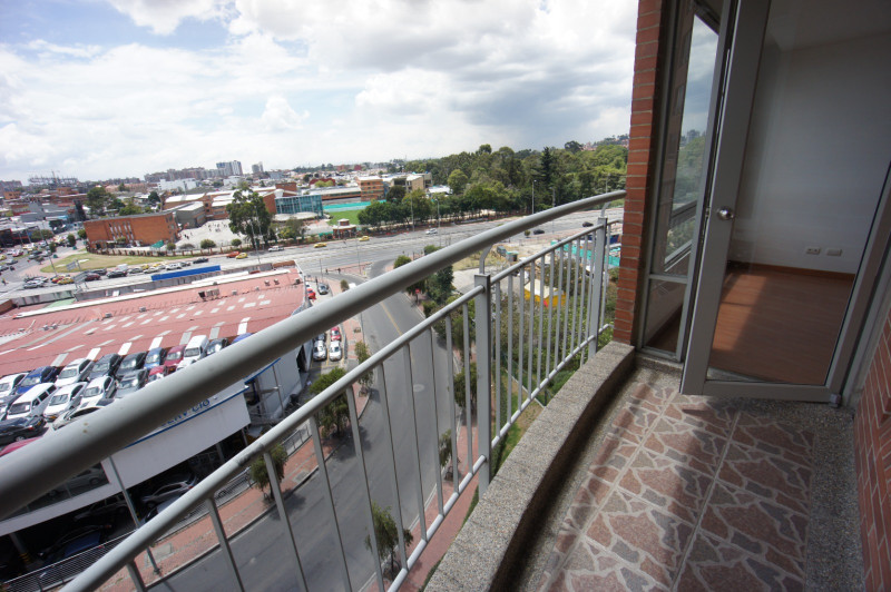 Apartamento En Arriendo - Lagos De Cordoba, Bogotá