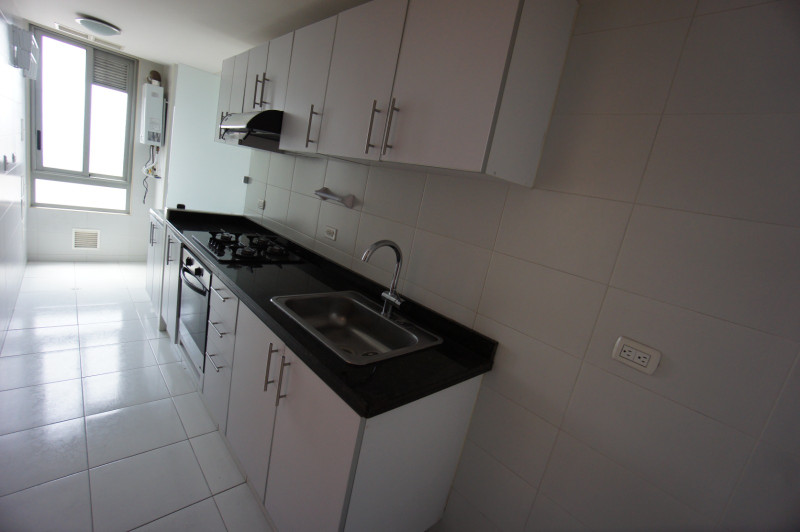 Apartamento En Arriendo - Lagos De Cordoba, Bogotá
