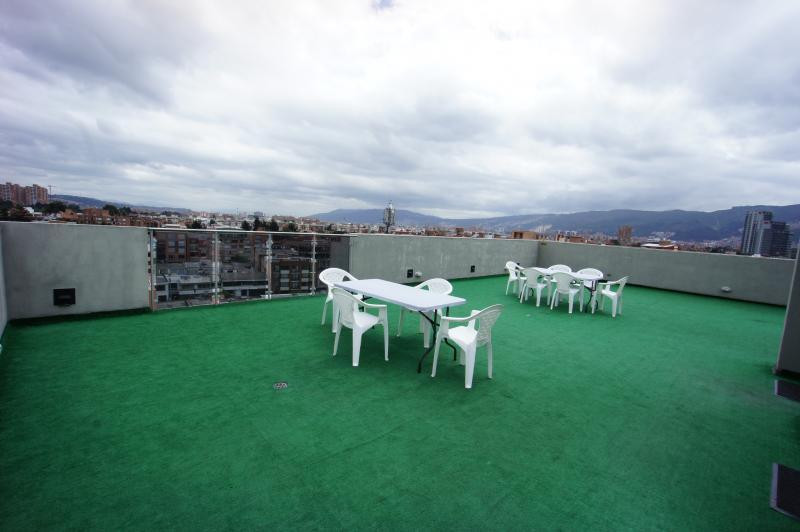 Oficina En Arriendo - Puente Largo, Bogotá