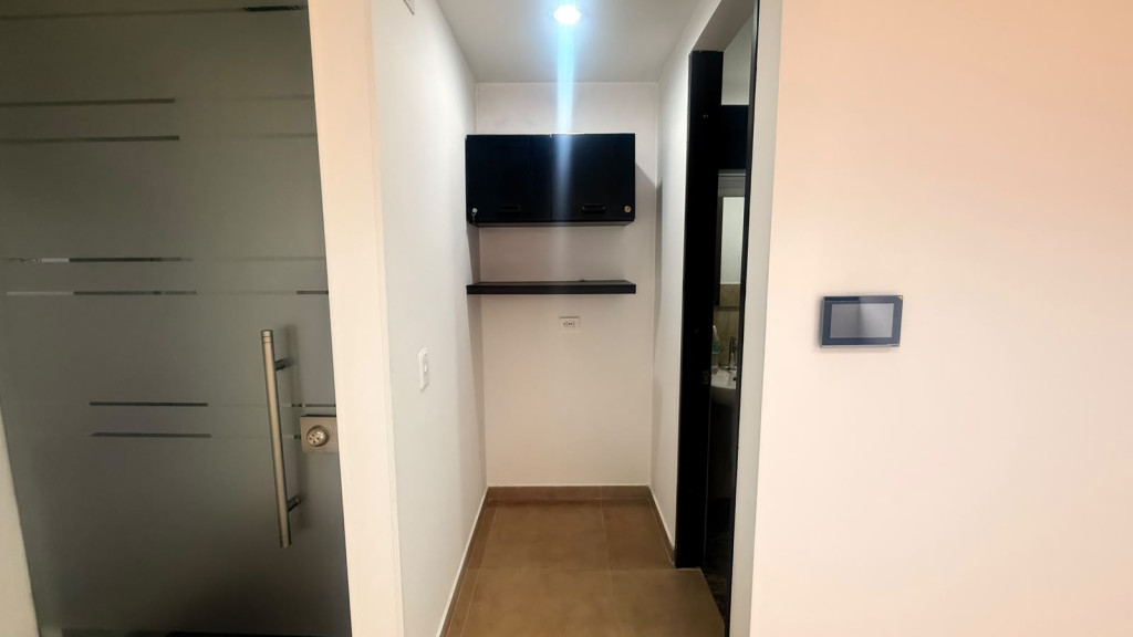Oficina En Arriendo - Puente Largo, Bogotá