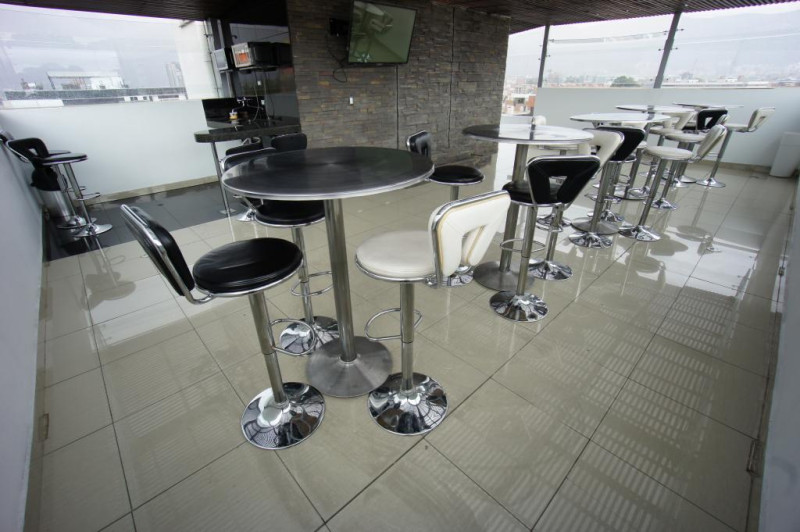 Oficina En Arriendo - Puente Largo, Bogotá