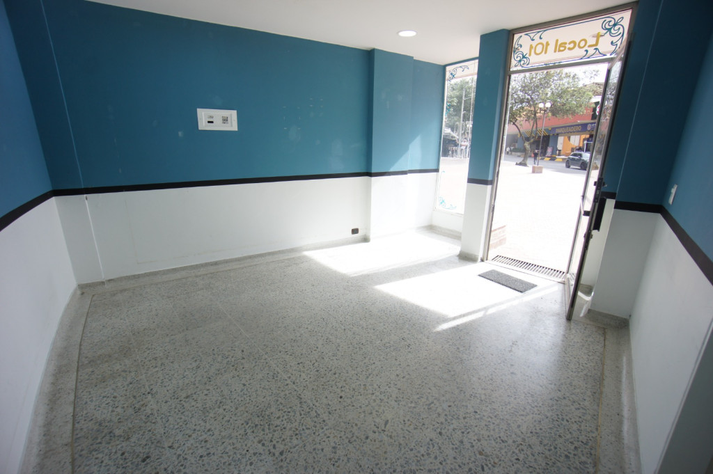 Local En Arriendo - Lago Gaitán, Bogotá